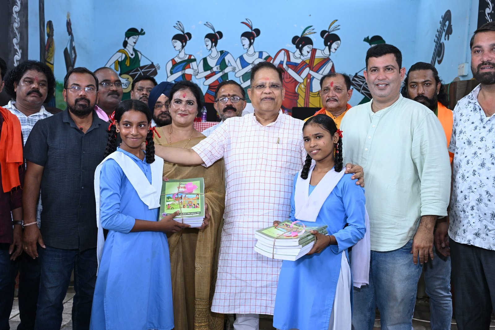 सरस्वती साइकिल योजना से भाजपा सरकार ने छात्राओं के भविष्य को किया सशक्त – अमर अग्रवाल