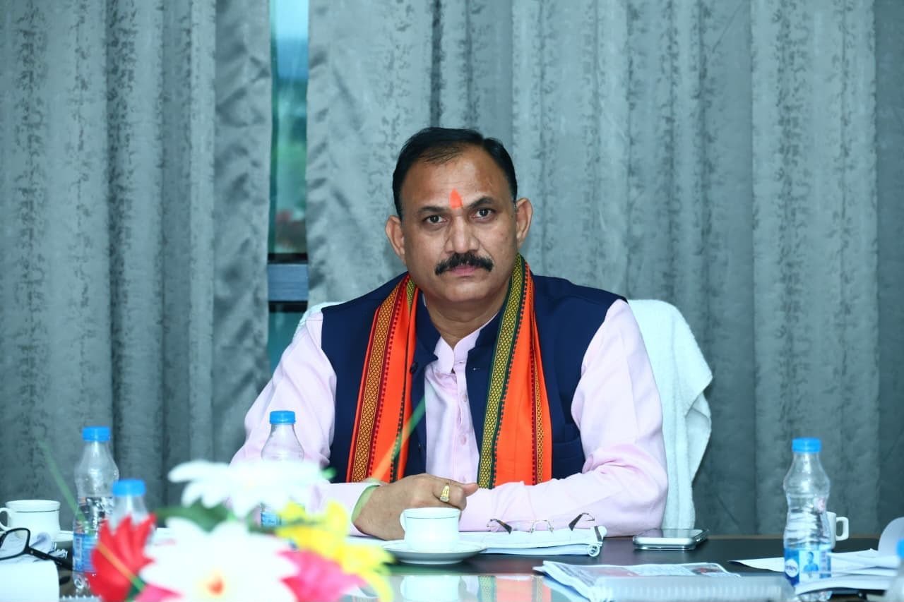 छत्तीसगढ़ के बच्चों की एक भी सीट नहीं होगी प्रभावित – स्वास्थ्य मंत्री श्याम बिहारी जायसवाल