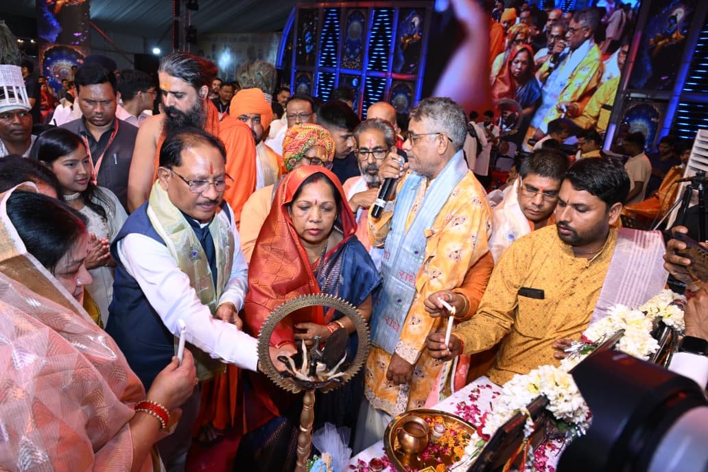 रायपुर में गूंजा कान्हा का जयकारा, विशाल दही हांडी उत्सव में मुख्यमंत्री साय ने बढ़ाया गोविंदाओं का उत्साह