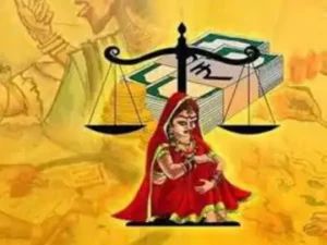 डिप्टी-कलेक्टर पर 3 करोड़ और लग्जरी कार मांगने का आरोप:पत्नी बोली-प्रेग्नेंसी के दौरान मारपीट, पति और ससुराल पक्ष के खिलाफ दहेज प्रताड़ना की FIR