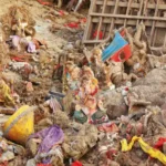 रायपुर में पीओपी मूर्तियों का सच उजागर:विसर्जन कुंड का पानी उतरते ही सामने आई मूर्तिकारों के दावों की पोल