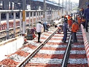 रेल रायपुर